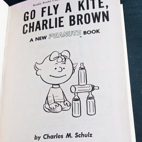 Nice Vintage Hardcover Edition of the Peanuts Book Go Fly a Kite, Charlie Brown - Picture 5 of 16